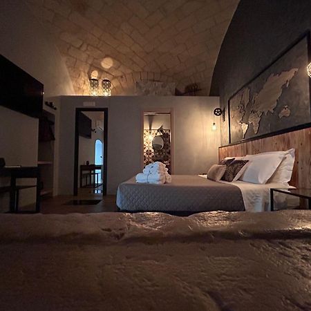 La Dimora Del Principe-Piano Terra Bed & Breakfast Trani Bagian luar foto