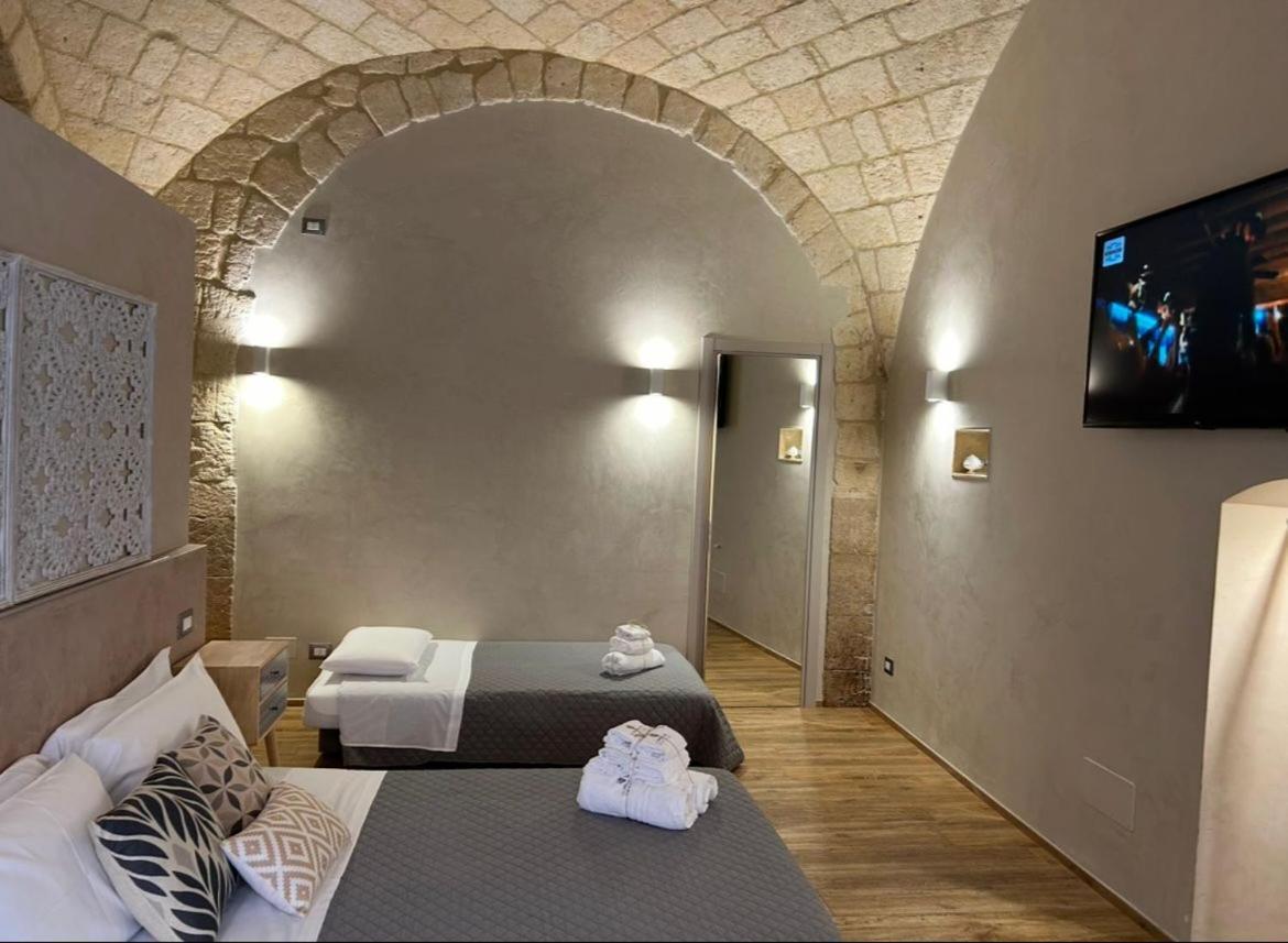 La Dimora Del Principe-Piano Terra Bed & Breakfast Trani Bagian luar foto
